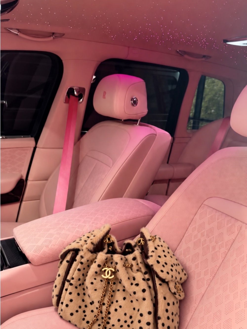 CHANEL Beige Polka Dot Faux-Fur Bucket Bag with Gold Chain